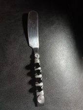 Small Knife Spreader