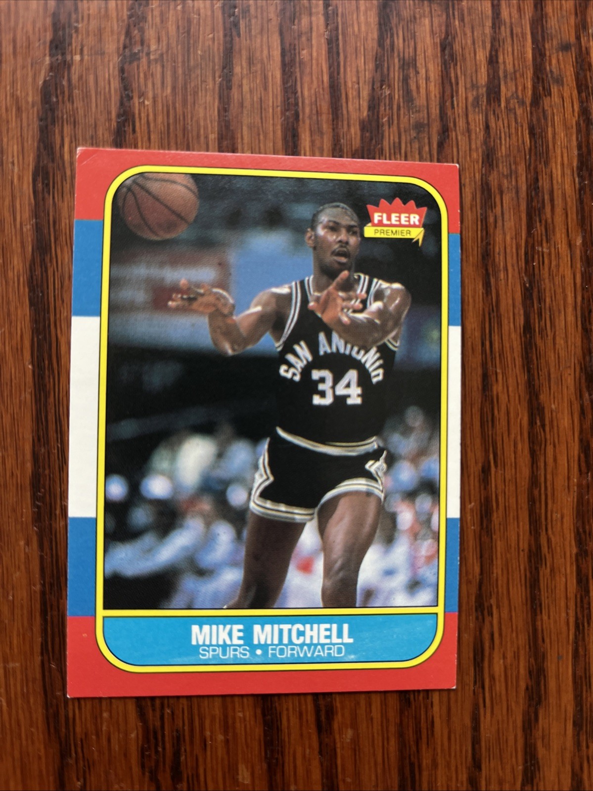 1986-87 Fleer #74 Mike Mitchell San Antonio Spurs Auburn Tigers
