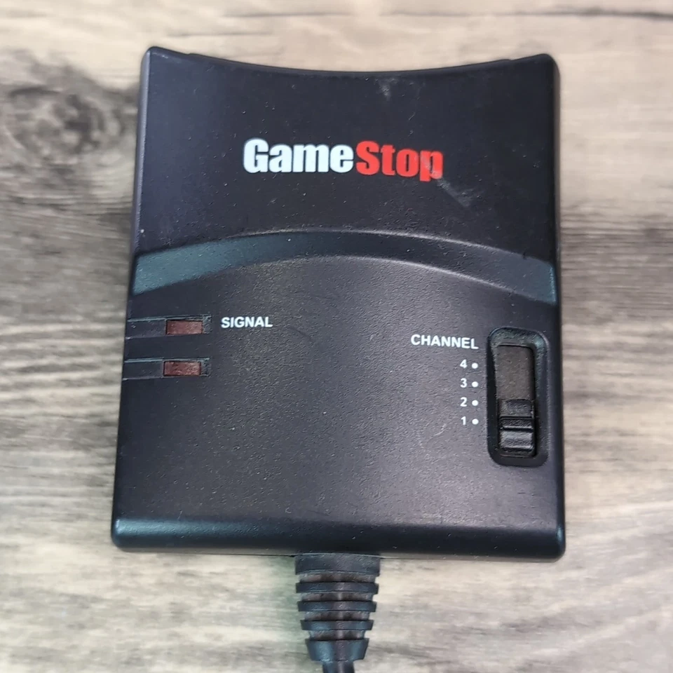 GameStop Spirit Wireless Dongle Receiver for XBOX Controller 07X-XB-SPIRIT 2 - Image 2 of 4