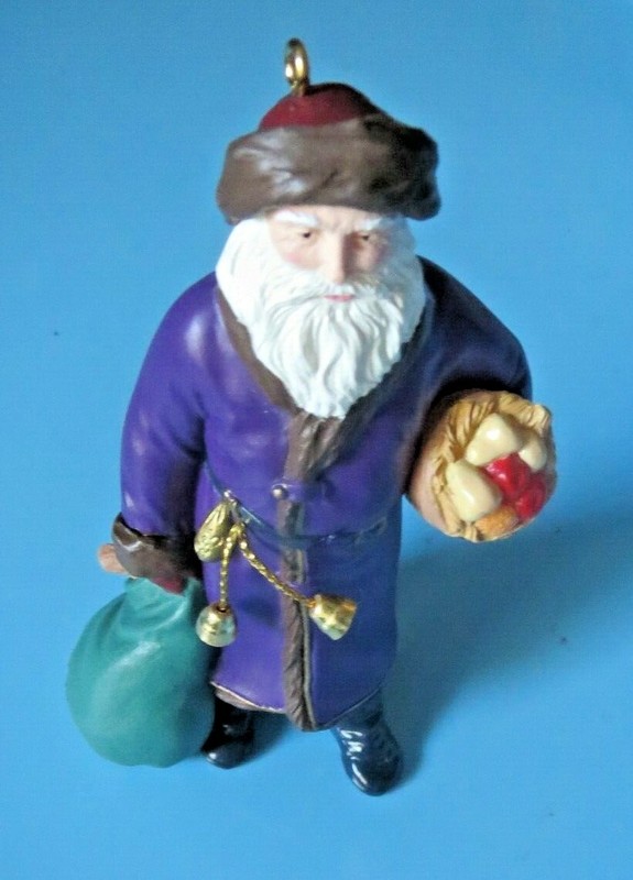 Hallmark Merry Olde Santa ~ #6 in Series ~ 1995 Keepsake Ornament ~ original box