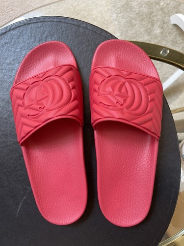 size 42 in gucci slides