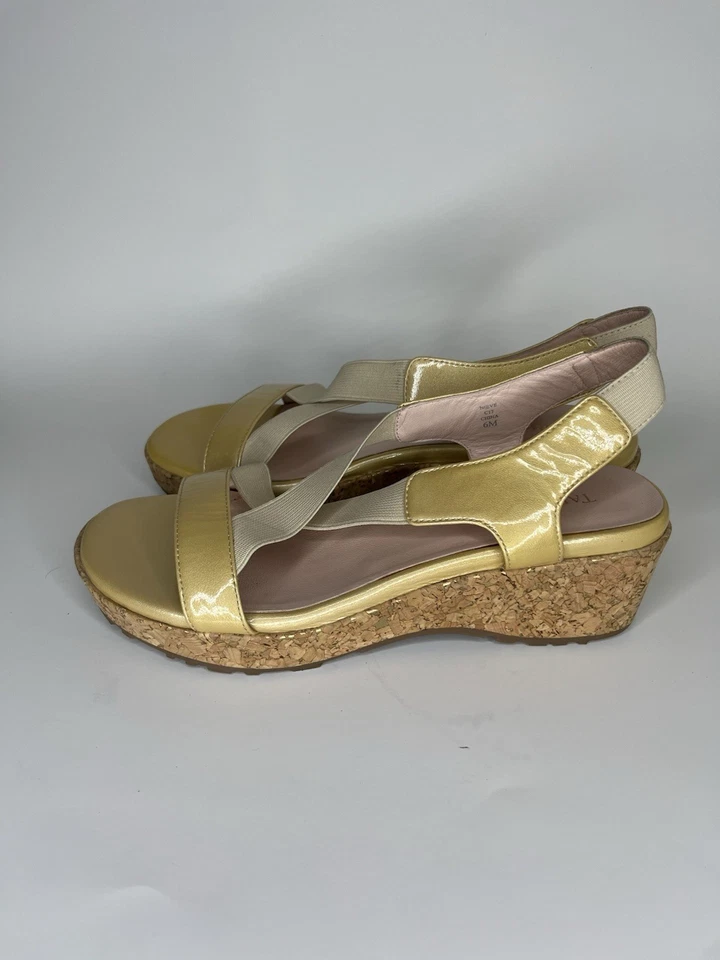 Sandalias Taryn Rose Nieve charol punta abierta corcho cuña tacón mujer talla 6M Foto 3 de 4