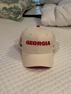 Men s Nike Natural Georgia Bulldogs Primetime Rise Adjustable Hat