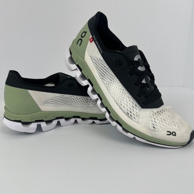 On Cloud Cloudboom Swiss Engineering Women's White/Black Size 7.5 Gorpcore