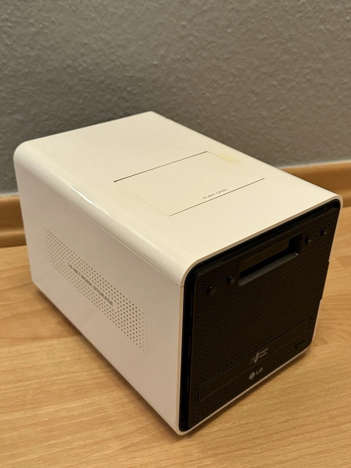 LG NAS Netzwerkspeicher (N2R1) Festplatte mit 2x 1 TB HDD - USB, CD/DVD, LAN - Bild 3 von 4