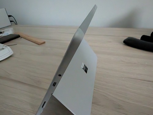 Microsoft Surface Go 3 10.5" Touch (128GBSSD, Intel Pentium Gold, 3.40 GHz, 4GB, - Afbeelding 3 van 5