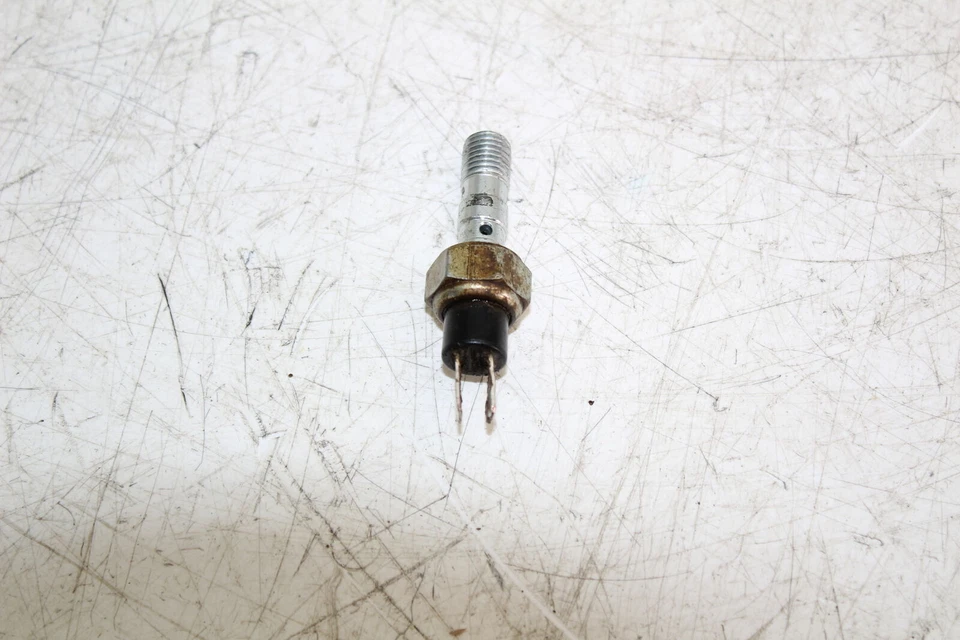 Interruptor sensor freno trasero Polaris Rzr 800 900 11-16 4012981 Foto 2 de 4