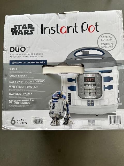 スター・ウォーズ Instant Pot Duo 60 R2D2 Amazon.com: Instant Pot Star Wars™ Duo™ 6-Qt. Pressure