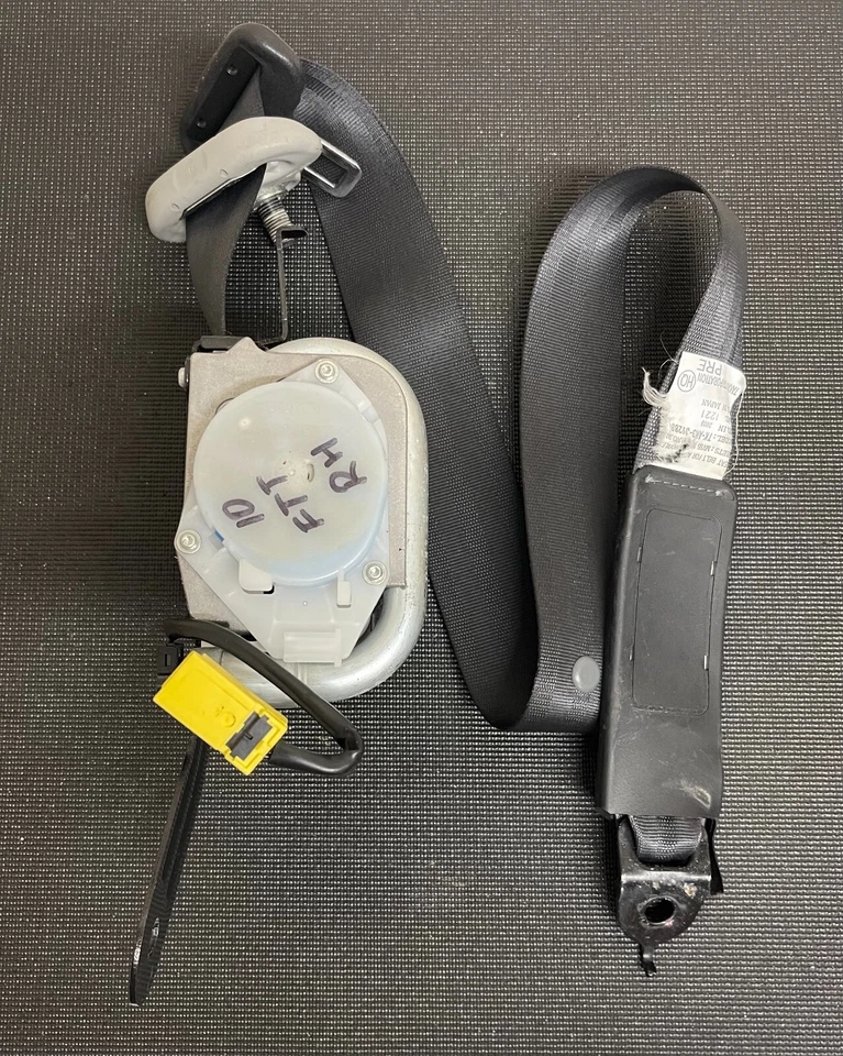 Ремень безопасности передний правый со стороны пассажира 2009 2010 2011 2012 2013 HONDA FIT OEM - Изображение 2 из 4