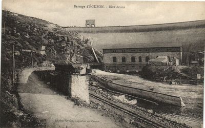 Old postcard Eguzon dam - right bank (173187)