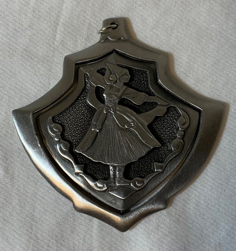 VTG Lunt Silversmiths Pewter Christmas Ornament Ballerina Dancing Girl - Picture 2 of 6