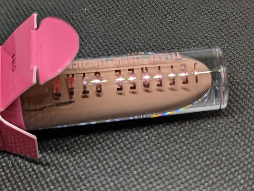 Jeffree Star Liquid Lipstick Tea Bag Color