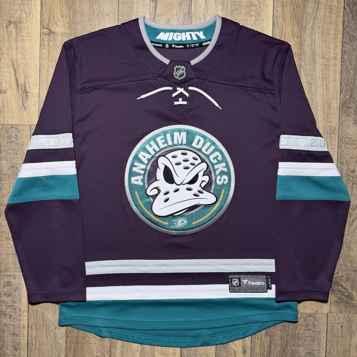 NEW Anaheim Ducks Fanatics Authentic 30th Anniversary Hockey