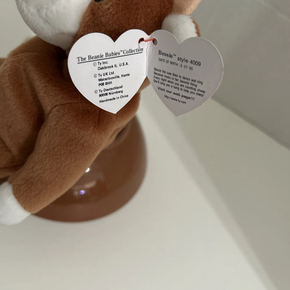 Ty Beanie Baby Bessie The Cow Style 4009 Multiple Tag Errors 31/4 - Image 4 of 4