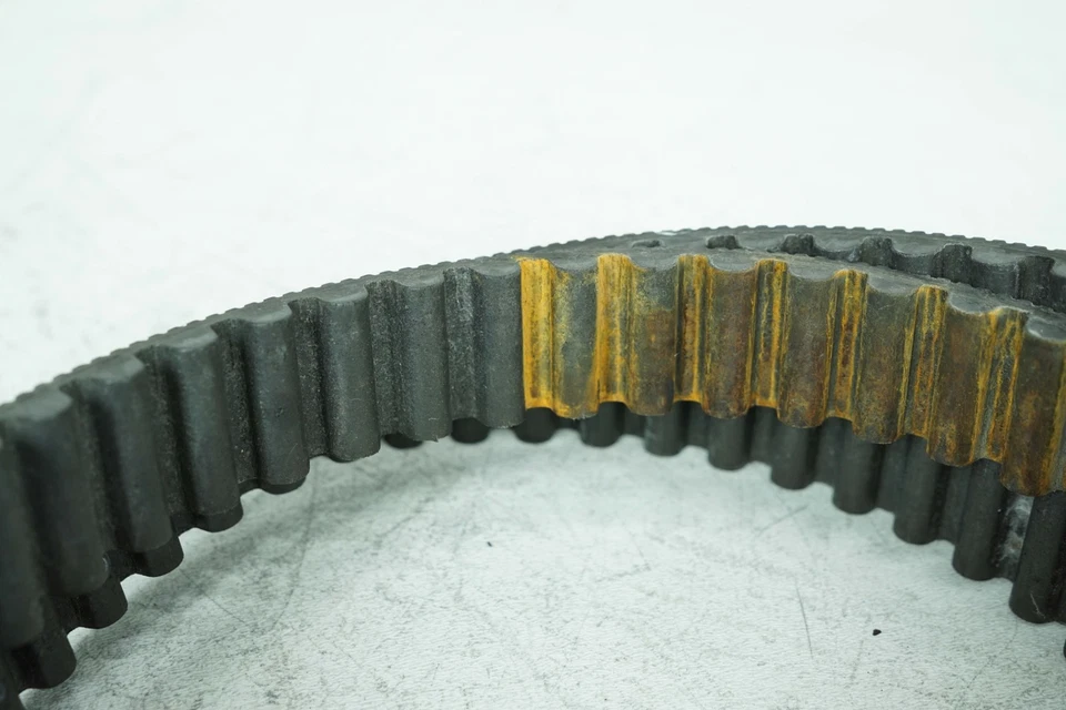 Ремень заднего привода 2002 Harley Softail FLSTFI Fat Boy от оригинального производителя 135t 1-1/8 дюйма 40307-00B - Изображение 4 из 4