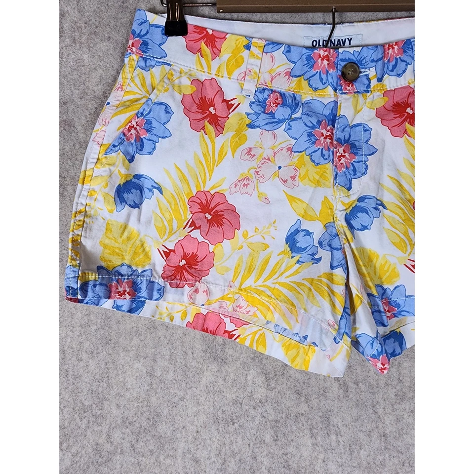 OLD NAVY Red Yellow Blue Floral Tropical Fresh 100% Cotton Shorts SZ 6 - Image 3 of 4