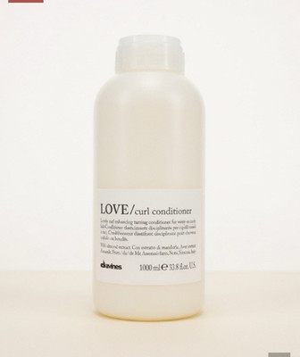 Davines LOVE/Curl Curl Enhancing Conditioner w/ Almond Extract 33.8 fl oz