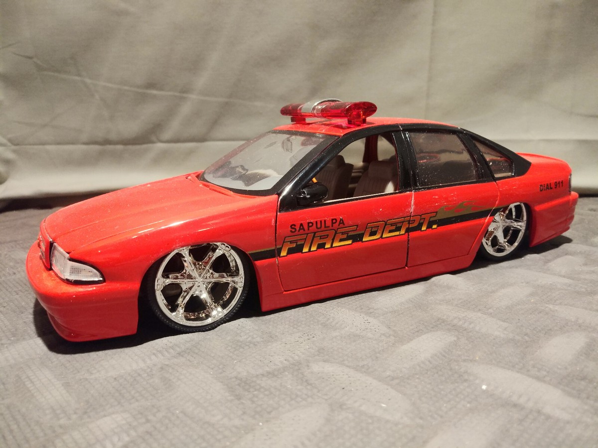 ミニカー Jada 1996 CHEVY IMPALA SS 1/24 JADA DONK BOX & BUBBLE 1996 CHEVY IMPALA SS 1:24 RED | eBay