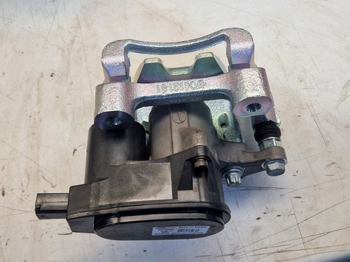 Hyundai I40 Left Hand Rear Caliper 58310 3ZA16 - Picture 2 of 6