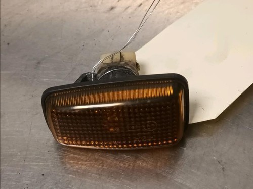 Clignotant Avant Gauche Pour Peugeot 106 - Pièce D'occasion Fonctionnelle