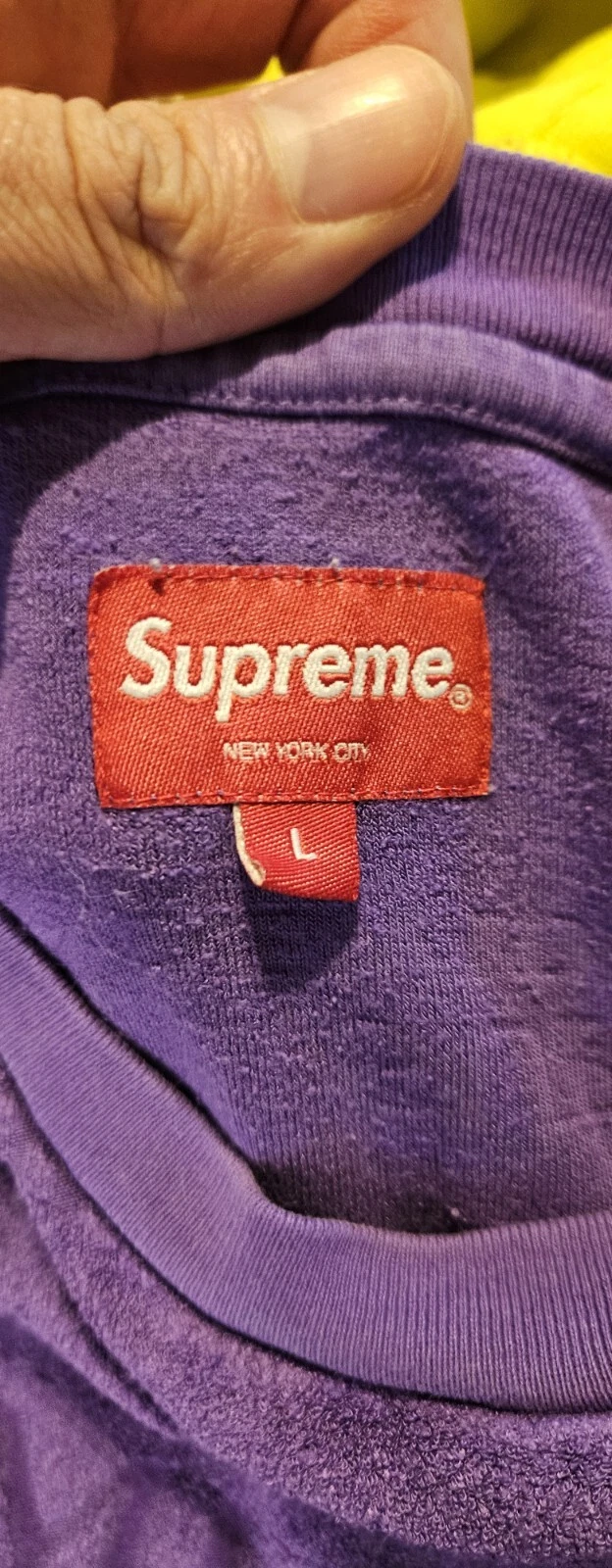 Lot Supreme avec sweat et t shirts tous grands