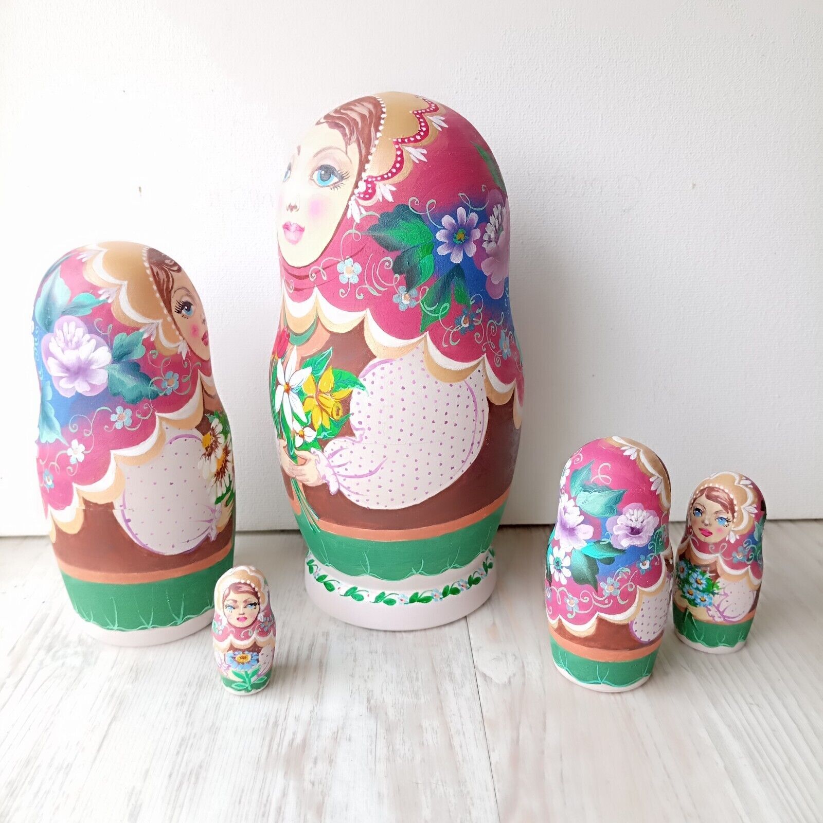 YAKELUS professionelle matroschkas-Marke matroschka für Kinder matroschka Puppen babuschka Puppen matroschka 10 teilig matrjoschka Matruschka Figuren Russian Nesting Dolls1070