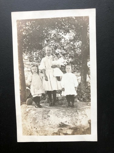 Antique " SIBLINGS " RPPC Postcard Made in USA - Picture 2 of 3