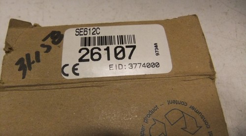 Banner Engineering SE612C 26107 Econo-Beam Fiber Optic Sensor - Picture 3 of 3