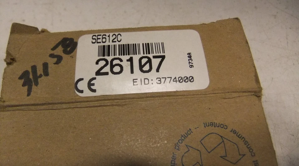 Banner Engineering SE612C 26107 Econo-Beam Fiber Optic Sensor - Image 3 of 3
