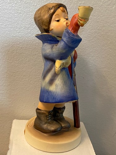 M j Hummel Goebel "Hear ye-Hear ye" #15/0 30 Figurine W. Germany old mint no box - Picture 12 of 12