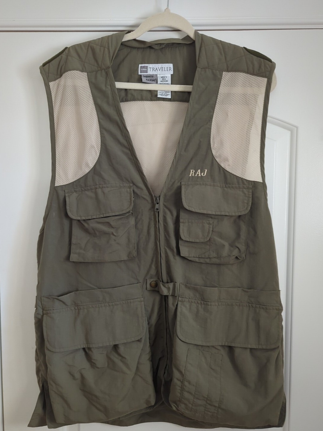 L.L.Bean Traveler Bob Krist Fishing Utility Outdoor Men's Vest Meduim