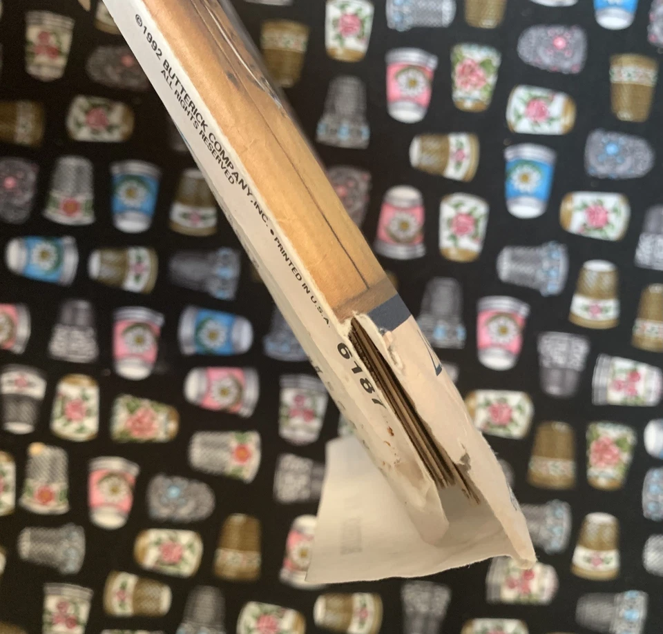 *VTG* Butterick Craft Pattern 6187, 16” cat and rabbit + four outfits UNCUT /FF - Image 4 of 4