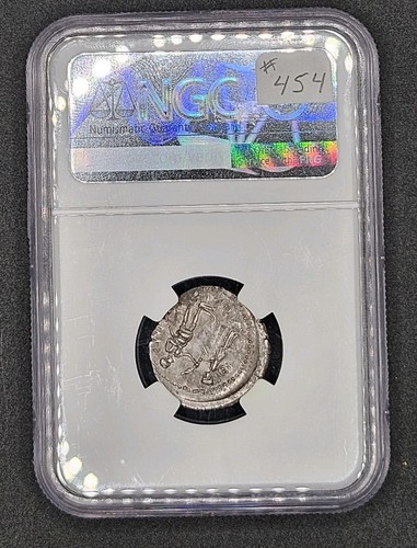 Roman Imperatorial Pompey Jr. AR Denarius 46-45BC | NGC AU - Imagen 2 de 4