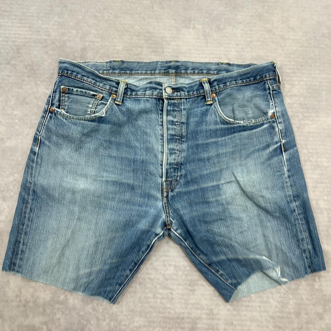 Levi's Shorts Cut Off Denim Shorts Men's 40 thumbnail 2