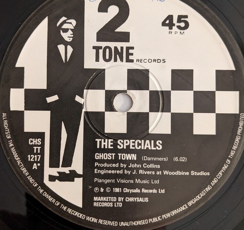 The Specials Ex Version Ghost Town Maxi Single UK Press CHS TT 1217 Year 1981 - Picture 7 of 15