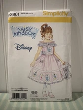 Simplicity 3861 Disney Daisy Kingdom  Girls' Off-Shoulder Dress/Purse Pattern