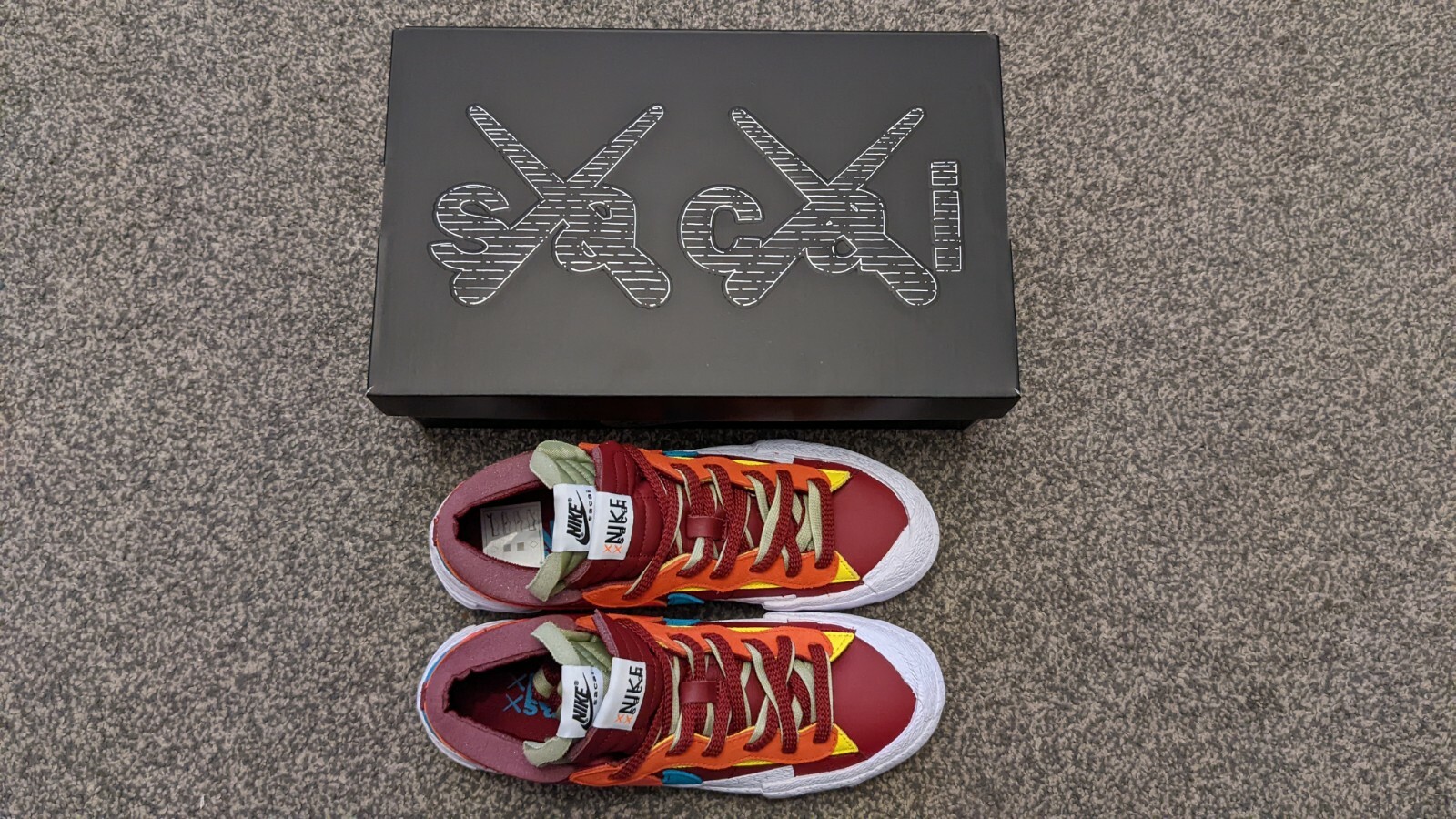 SACAI X NIKE Nike Blazer x Sacai x KAWS x Rosso UK 7