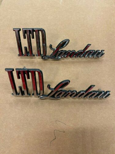 Nuevo de lote antiguo Ford LTD Landau 1976 emblema cromado par de adornos 1977 1978 1976 1976 - Imagen 1 de 3