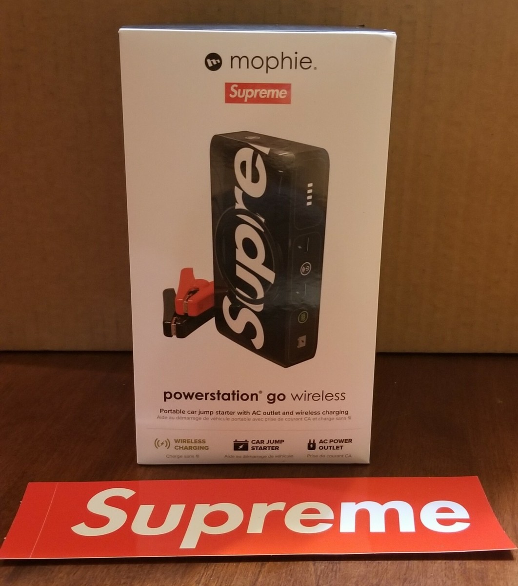 Supreme Mophie Powerstation Go Wireless Car Jump Start AC Supreme Mophie Powerstation Go Wireless Car Jump Start AC