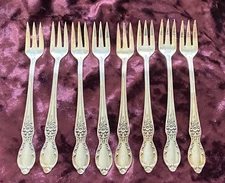 WM Rogers VICTORIAN ROSE Cocktail Seafood Fork 5 3/8" Stainless Flatware