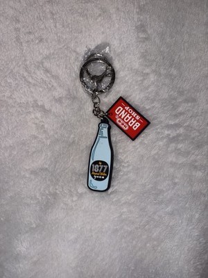 H E B Brand Shop 1877 Mineral Water Bottle Keychain   Open Box   New Condition