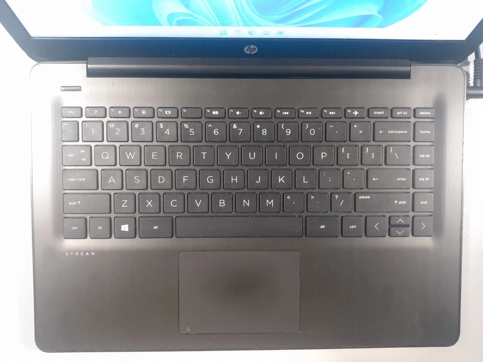 Portátil HP Stream Windows 11 (2) Foto 3 de 4