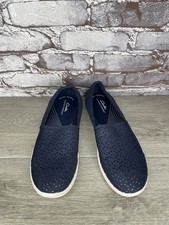 Clarks Cloudsteppers Breeze Emily Navy Blue Perforated Shoes Women 10M US/41.5EU
