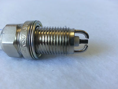 1-DENSO PK16TR11 Long-Life Double Platinum Spark Plugs Made