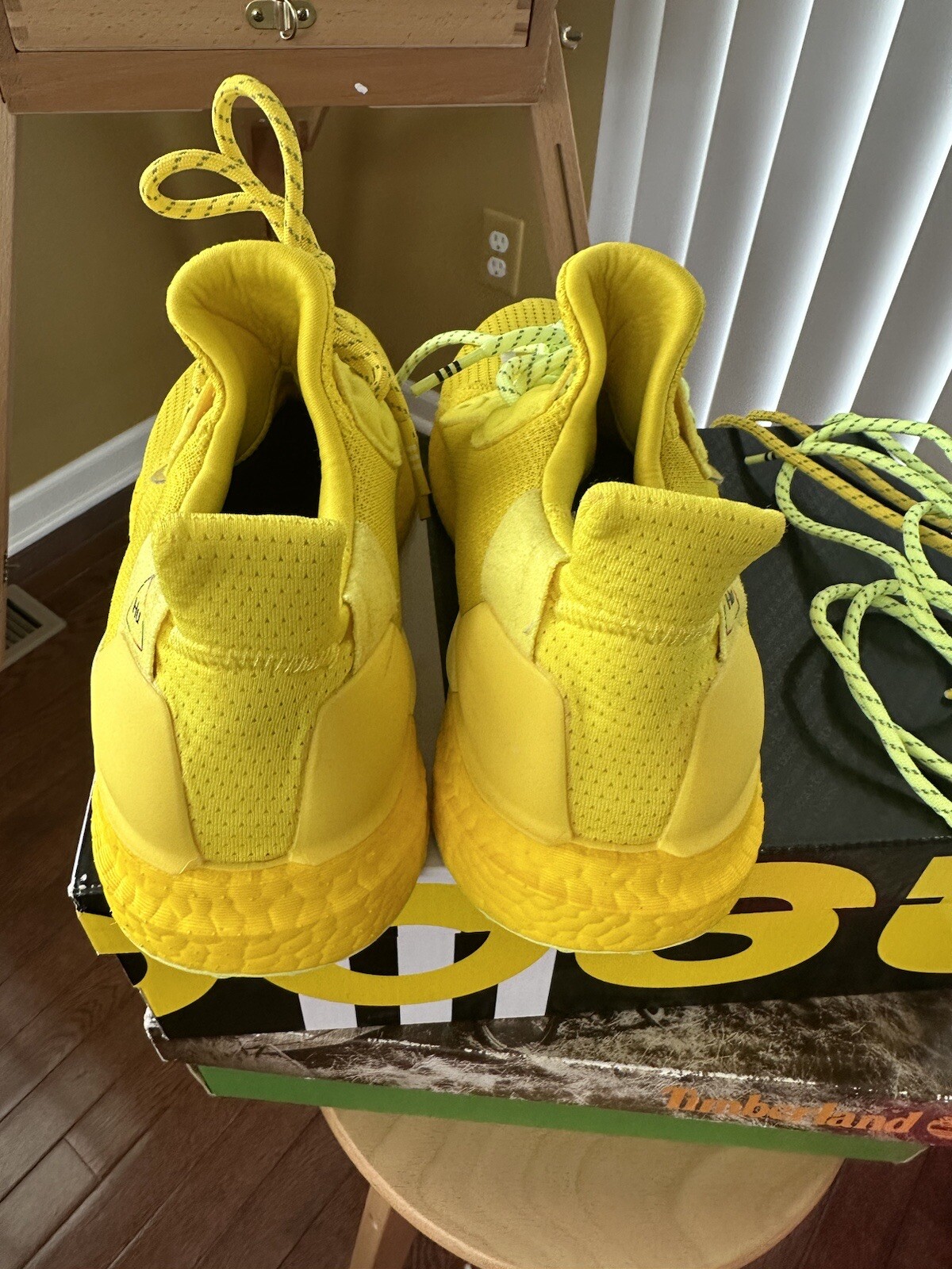 SAOLA Scarpe Adidas Taglia 7.5 Uomo Adidas x Pharrell Solar Hu Giallo Edizione Limitata