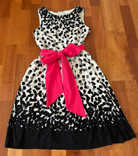 Never Worn Eliza J Petite Black/White patterned Lined Sleeveless dress – 0P