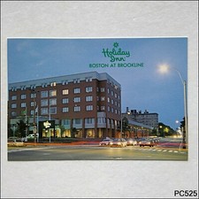 Holiday Inn Boston At Brookline Massachusetts Postcard (P525)