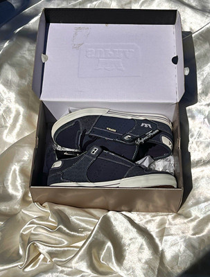 Supra Vulk Low Men s Low Top Sneakers Navy/White Lace-Up Comfort Rubber