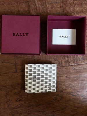 Beautiful Authentic Bally Leather Wallet