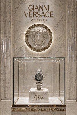 GIANNI VERSACE ATELIER Mens Unisex   Diamond Medusa Swiss Watch